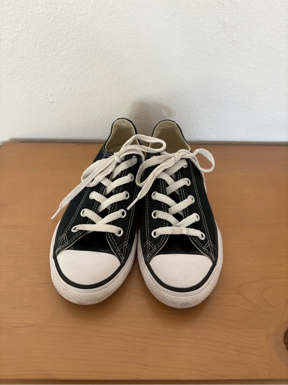 Converse classic low